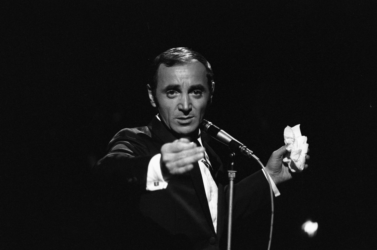 145. Esperanza (1961) - Charles Aznavour | Chanson Klassiekers